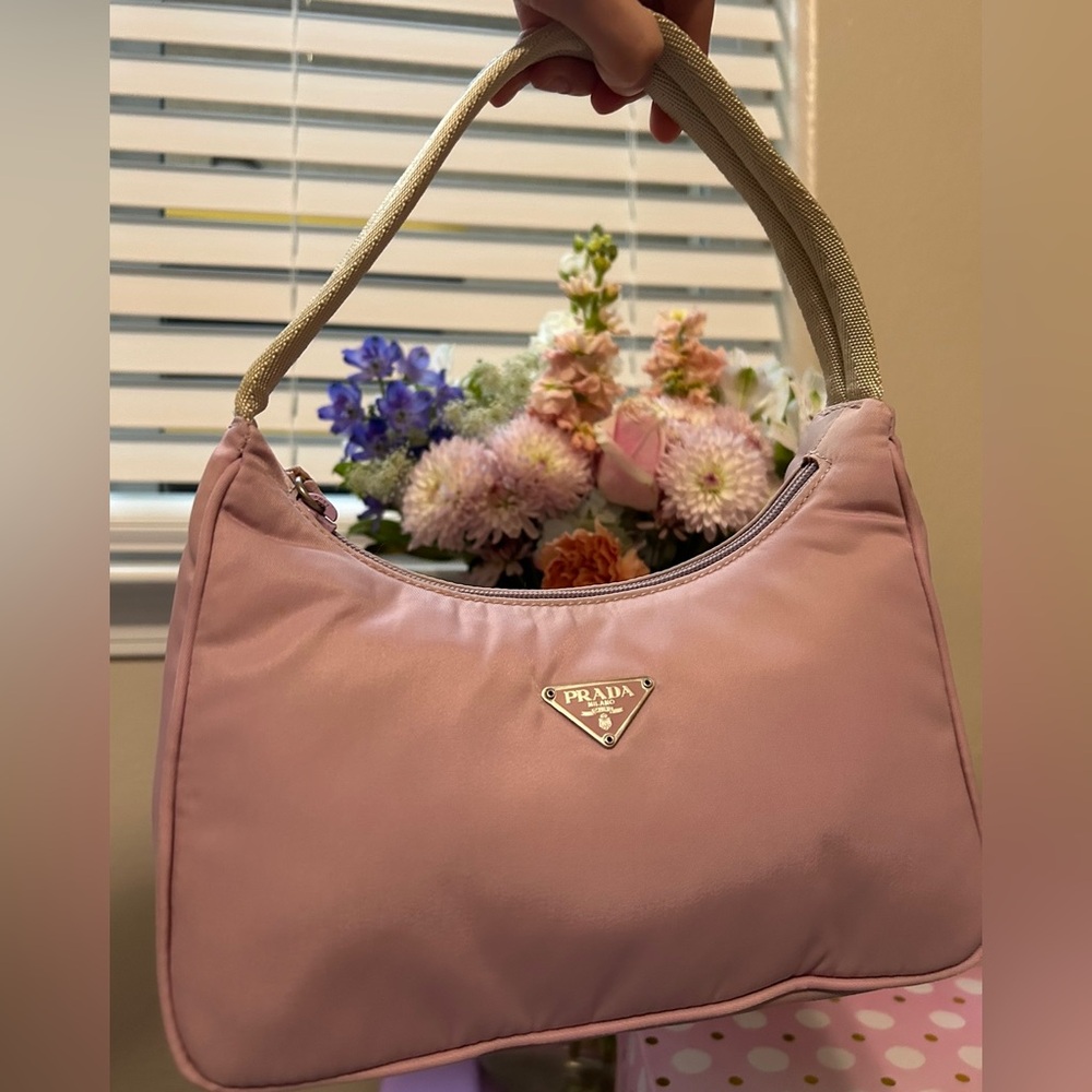 SOLD Prada Authentic Vintage Vela Nylon Necessaire Tessuto Pochette Purse MV515